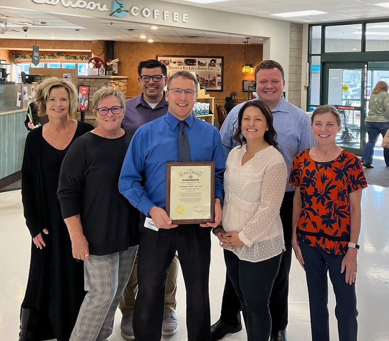 people receiving rice lake award